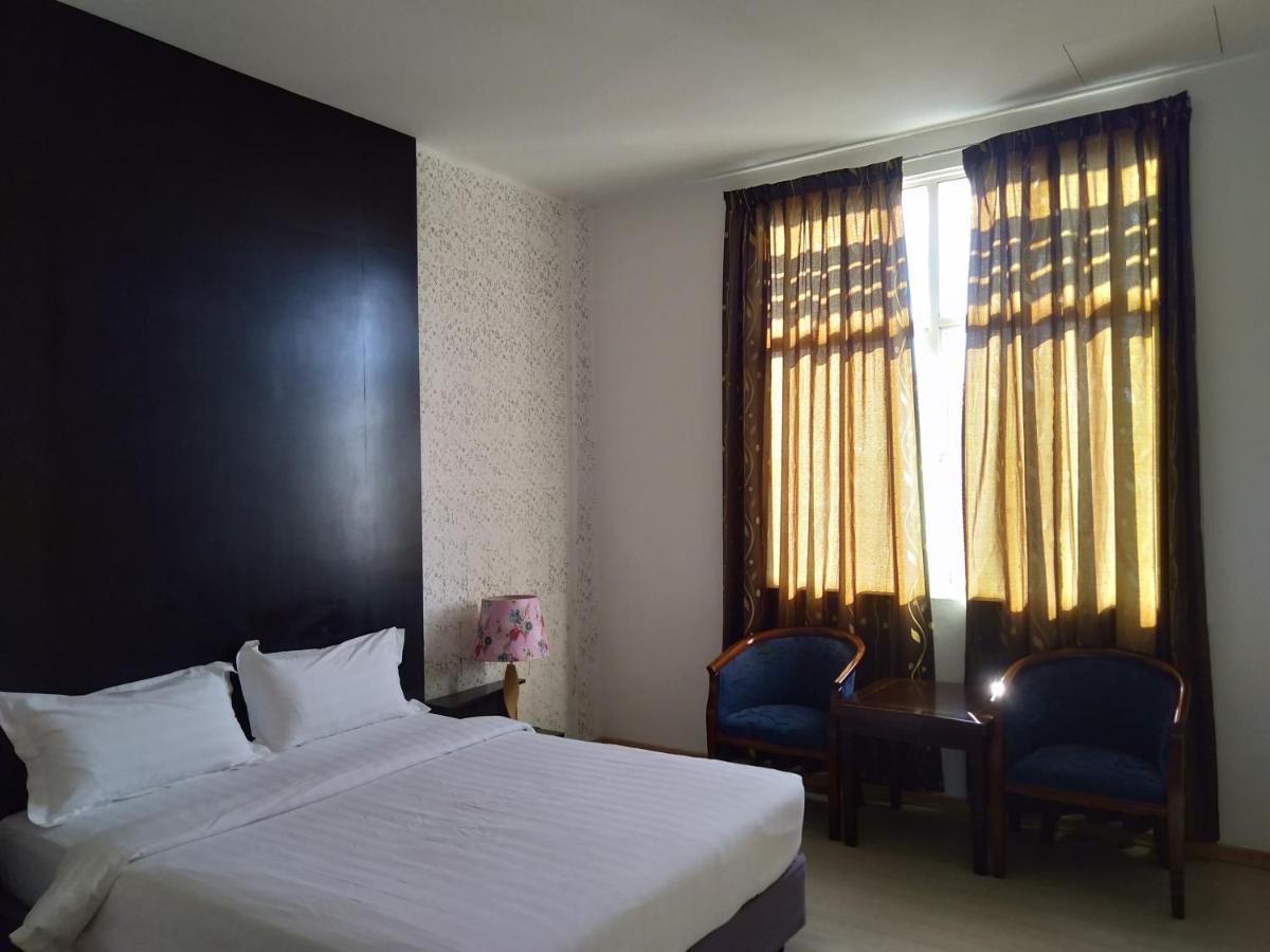 Ginasuite Kompleks27 Hotel Бандар-Сери-Бегаван Экстерьер фото