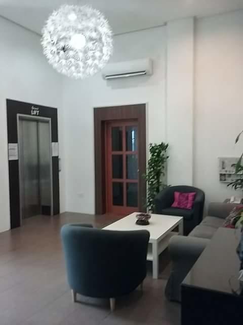 Ginasuite Kompleks27 Hotel Бандар-Сери-Бегаван Экстерьер фото