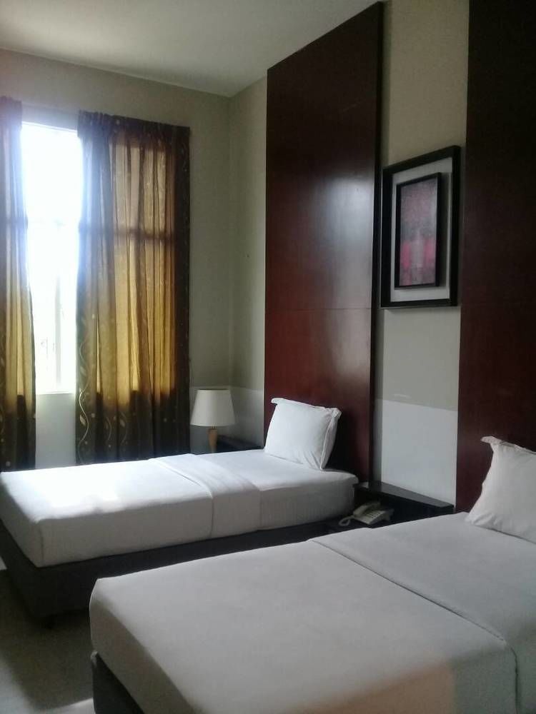 Ginasuite Kompleks27 Hotel Бандар-Сери-Бегаван Экстерьер фото